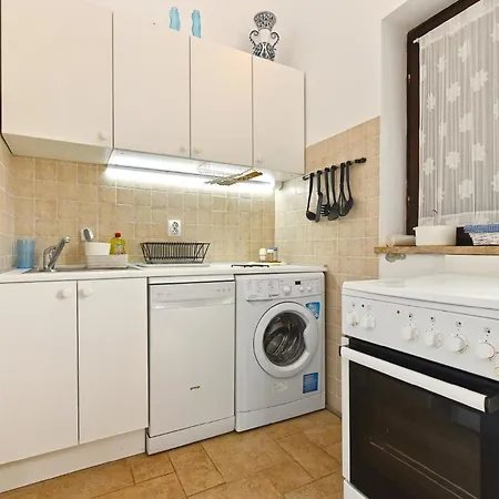 Fuer 2 Personen Ca 40 Qm In Barbariga, Istrien Istrische Riviera Apartment *